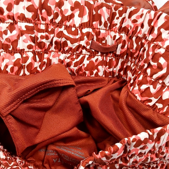 Athleta High Rise Mesh Racer 3” Short - Picture 9 of 12